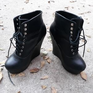 Size 11 black wedge ankle boots